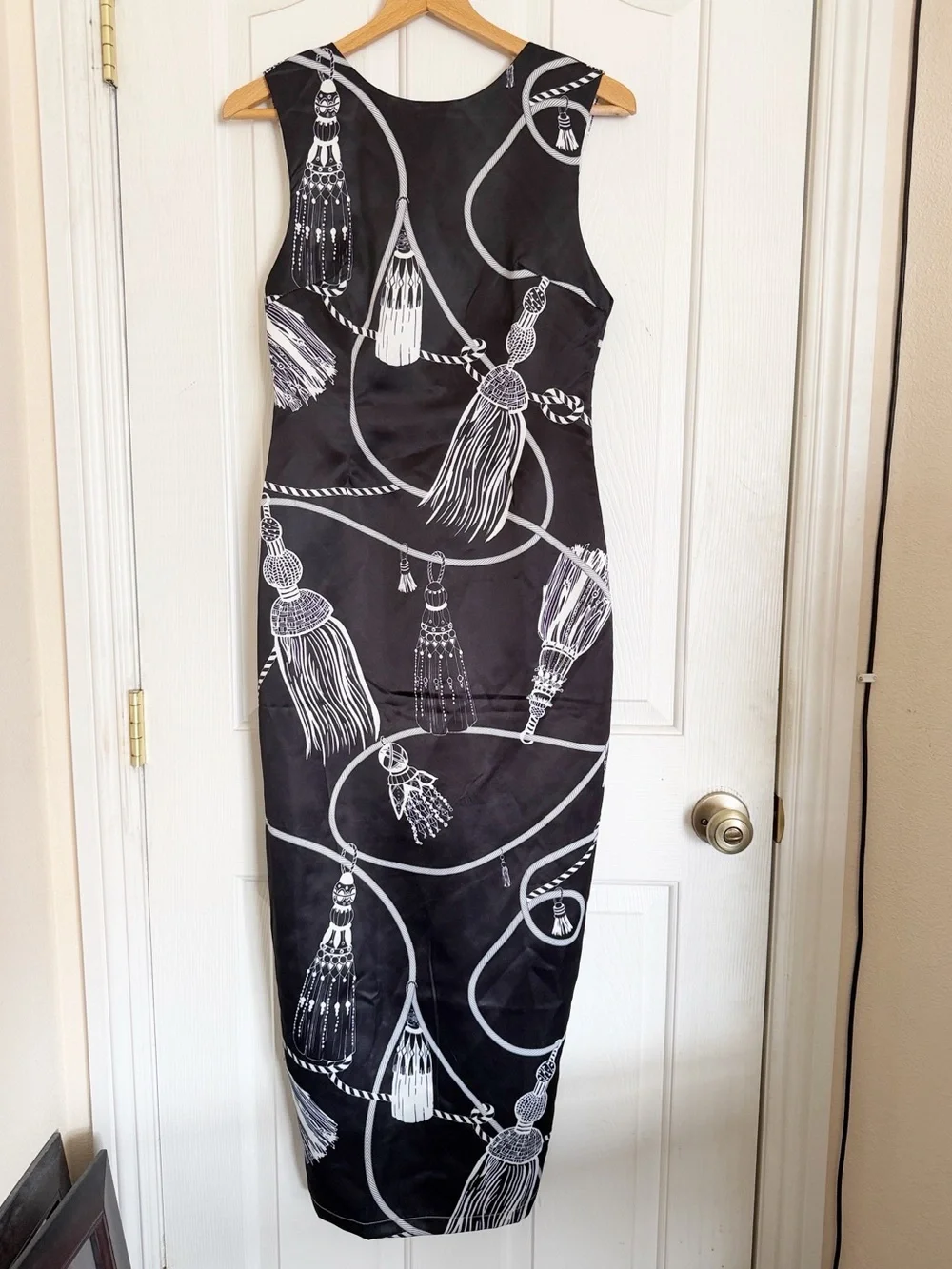 Eclect Black White Tassel Rope Print Formal Party Sleeveless Maxi Dress size S